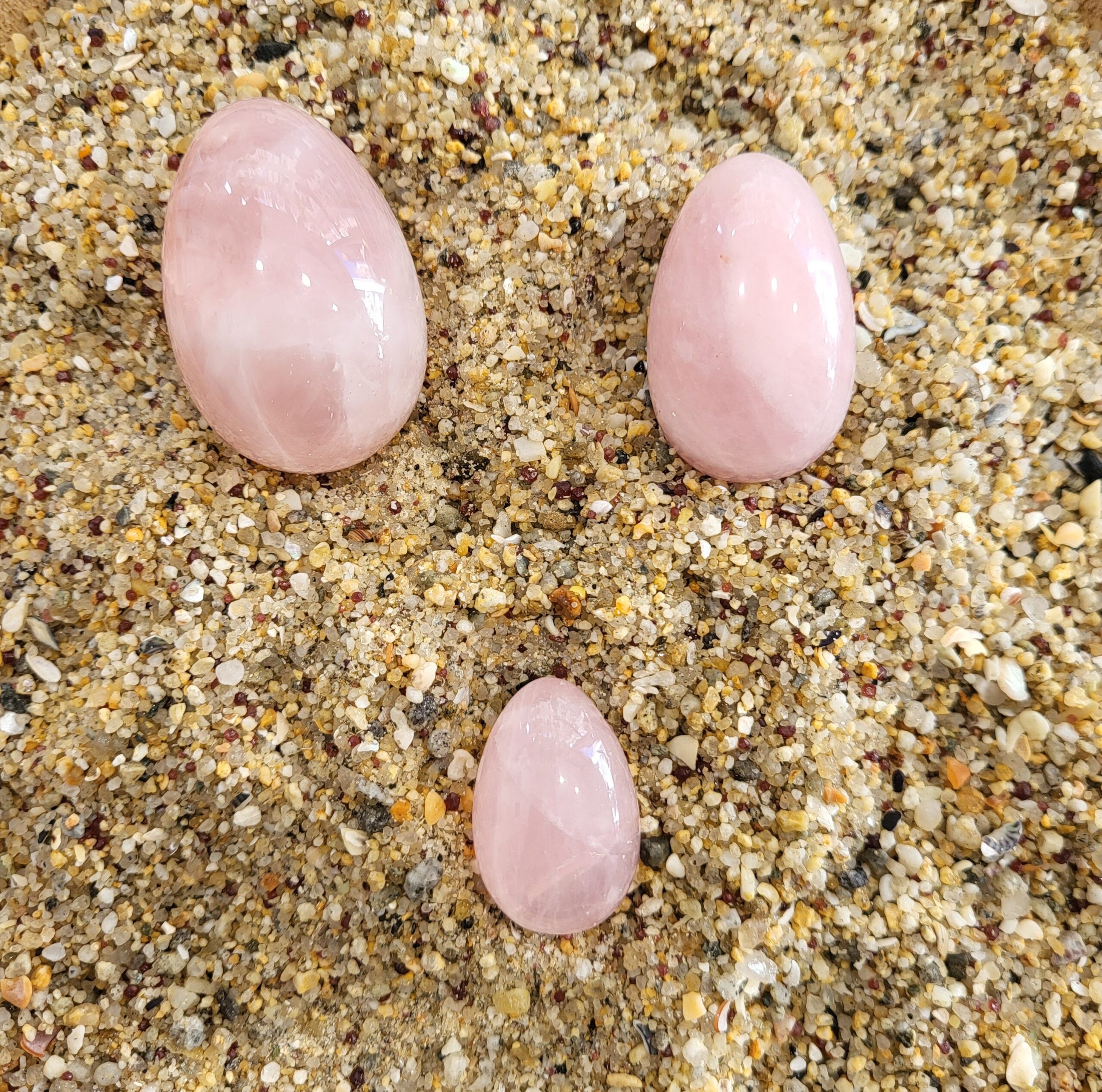 Œuf de Yoni Quartz rose – Image 1