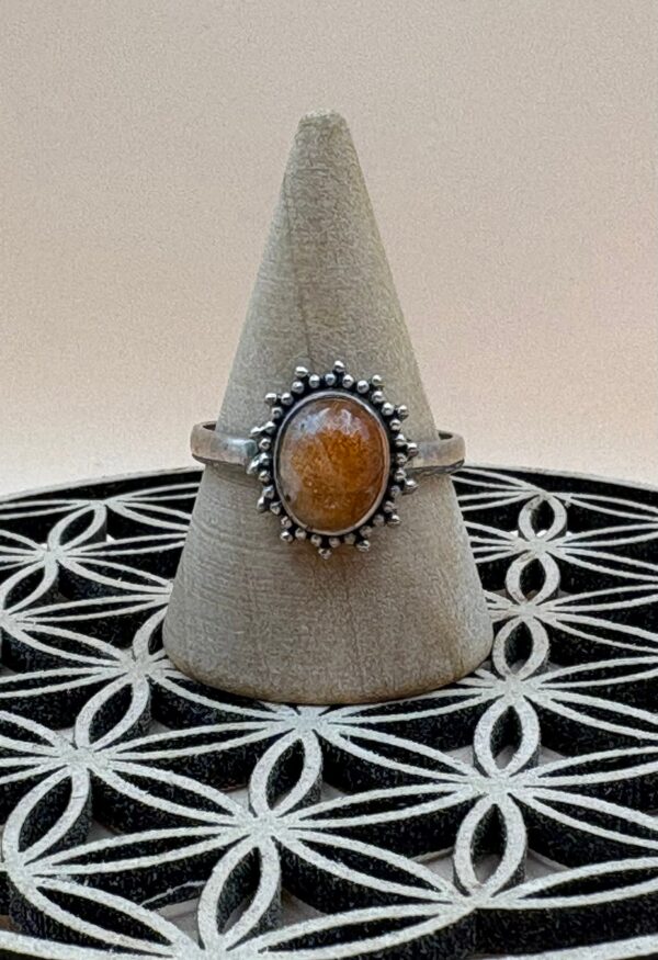 bague pierre du soleil