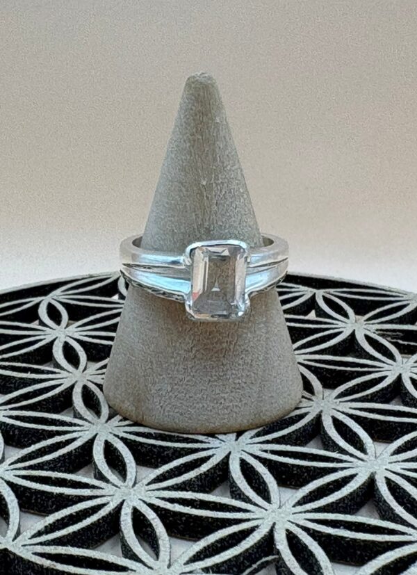 bague cristal de roche