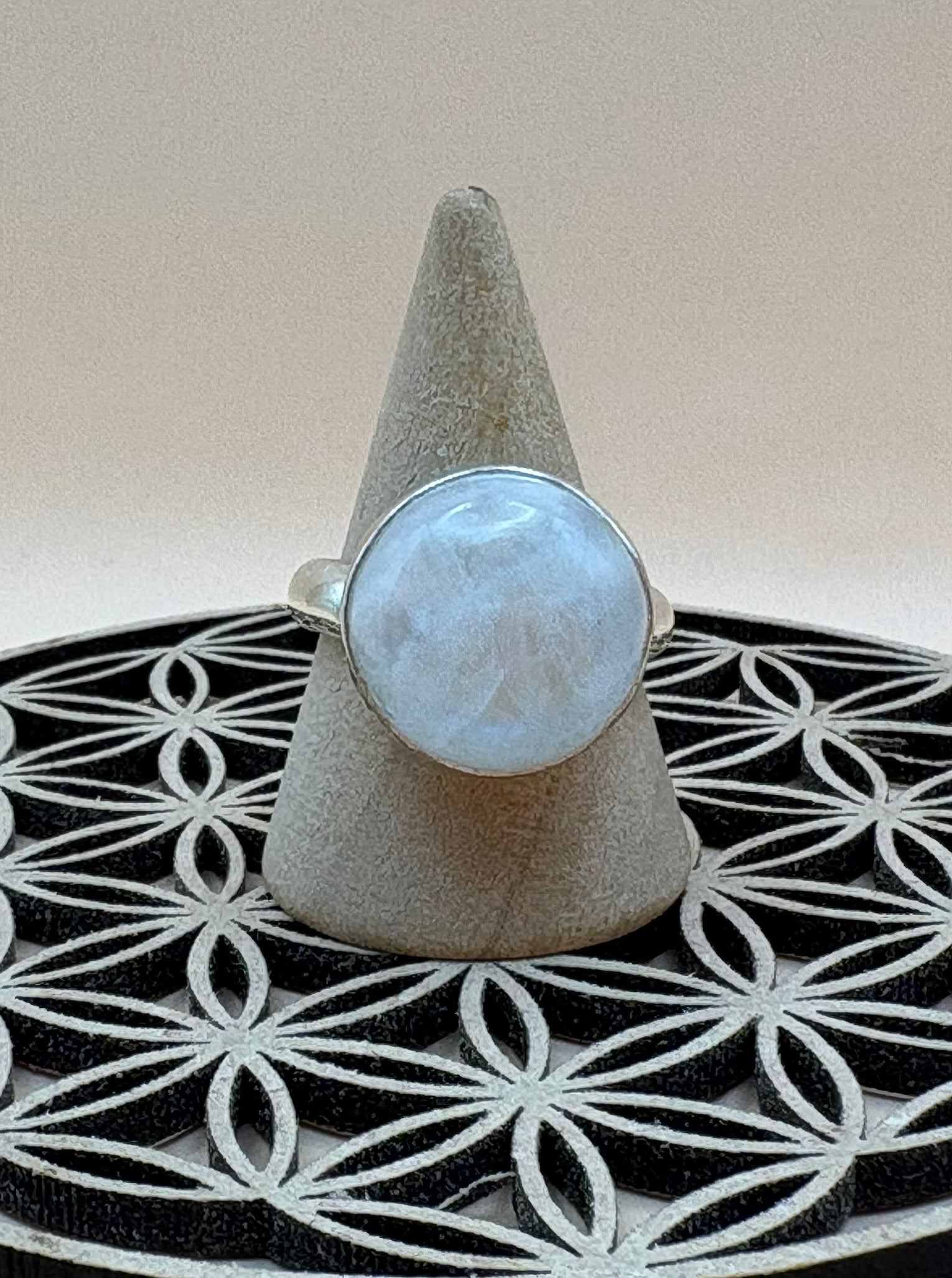 bague pierre de lune blanche – Image 1