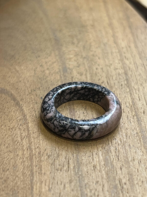 bague rhodonite