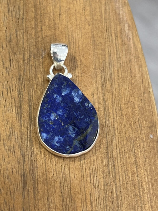 pendentif lapis lazuli