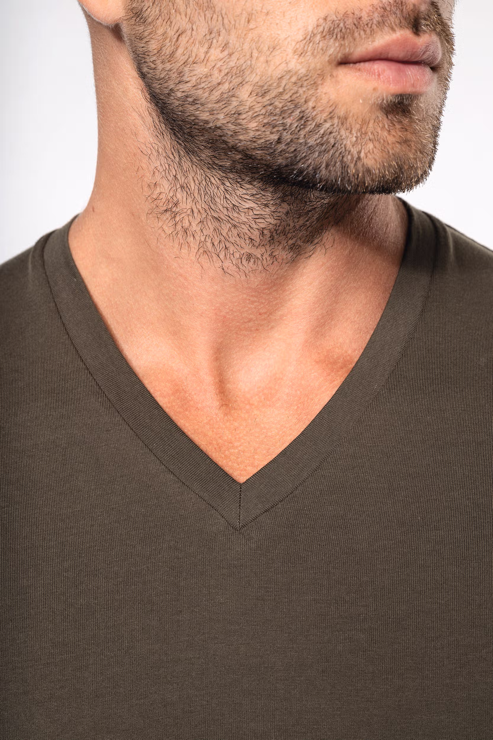 T-shirt col V manches longues homme – Image 3