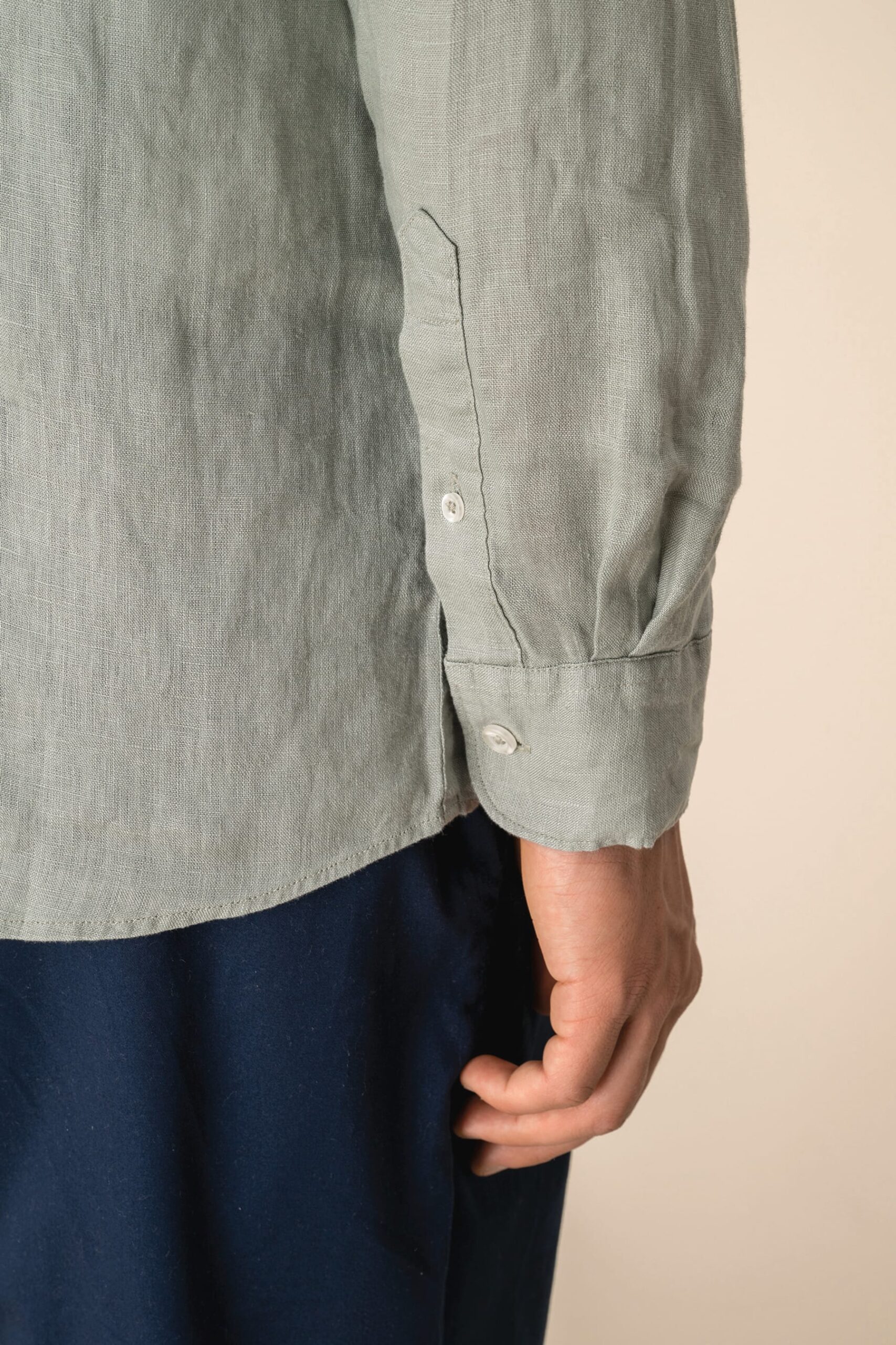 Chemise en lin homme – Image 8