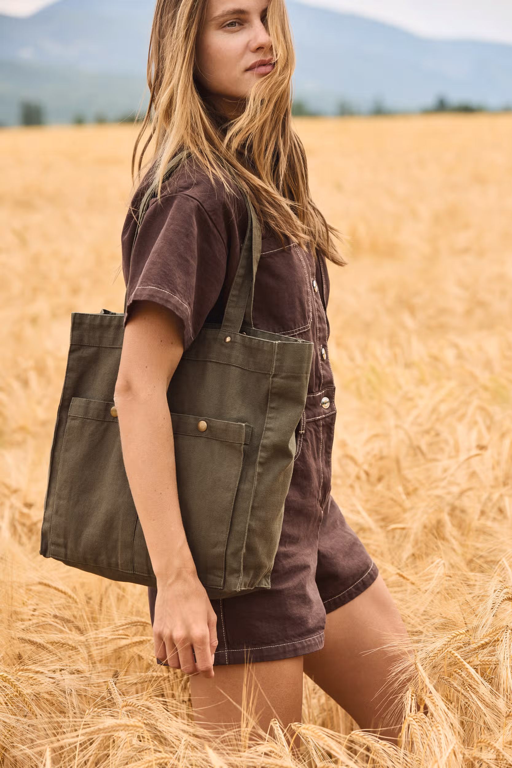 Sac à main à double poche frontale – Image 3