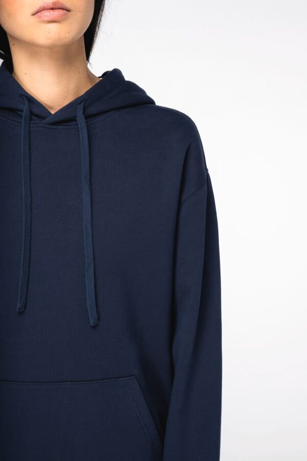 Sweat-shirt écoresponsable à capuche  à épaules tombantes French Terry unisexe