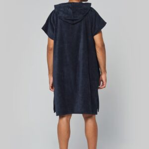 Poncho éponge à capuche unisexe – Image 2