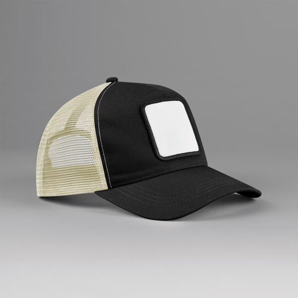 Casquette trucker 5 panneaux avec patch carré