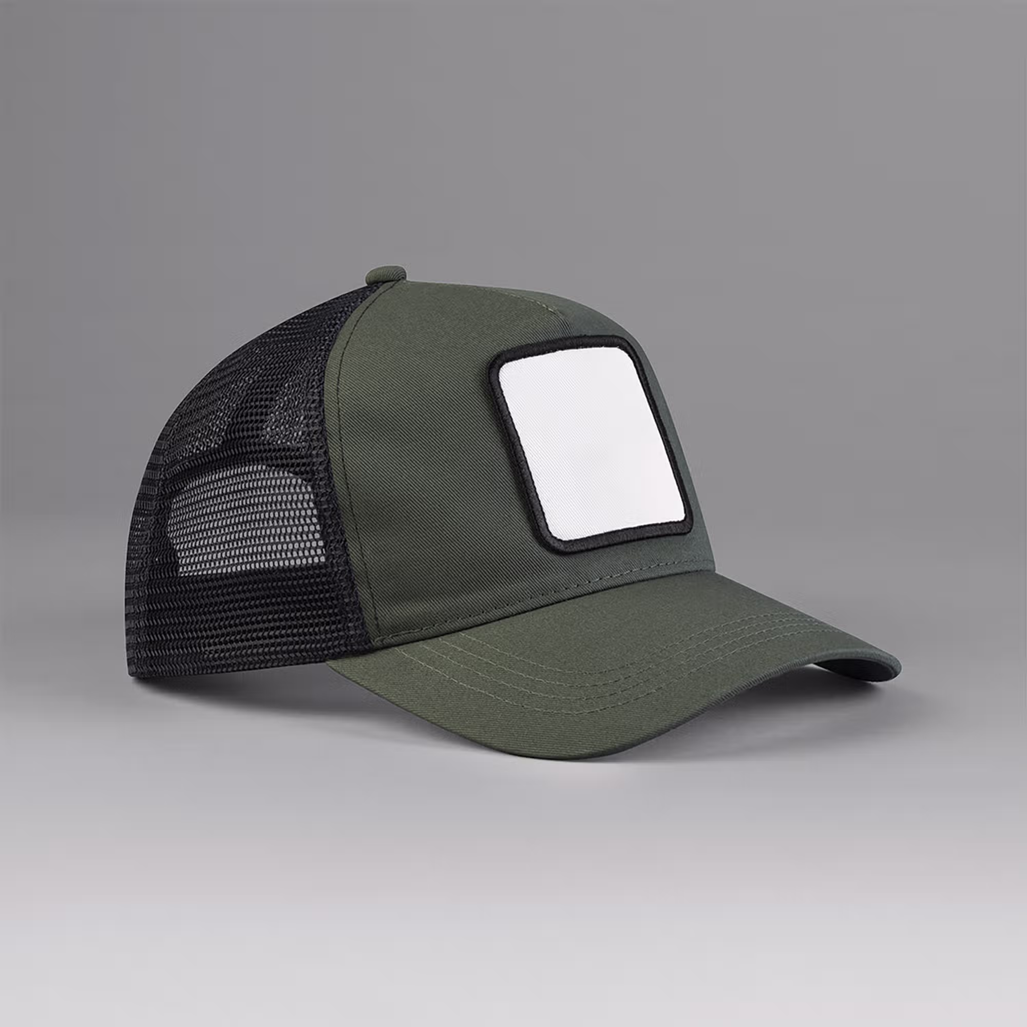 Casquette trucker 5 panneaux avec patch carré – Image 6